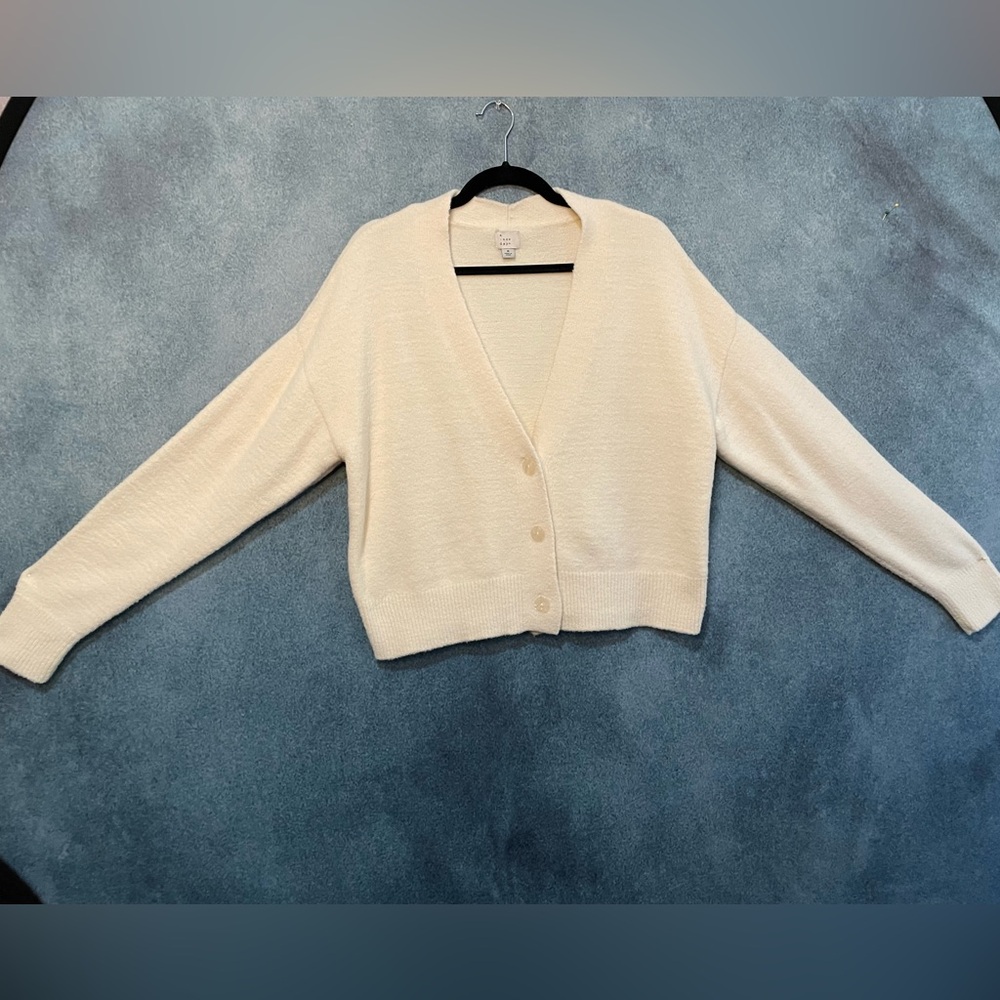 Soft, Fluffy Cardigan in Creamy White